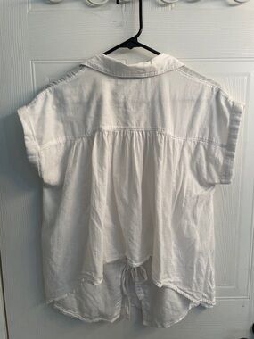 William Rast White Button-Down Short Sleeve Shirt
